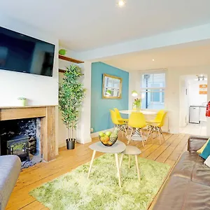 Sunny - By My Getaways - Free Parking Apartment Brighton
